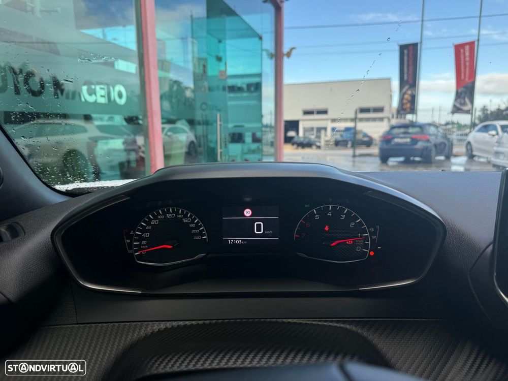 Peugeot 2008 1.2 PureTech Style - 16