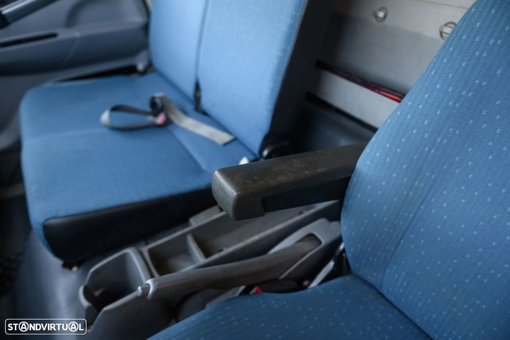 Mitsubishi Fuso Canter 3C13 - 36