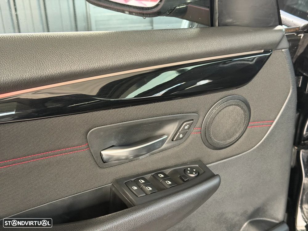 BMW 216 Active Tourer d Line Sport - 28