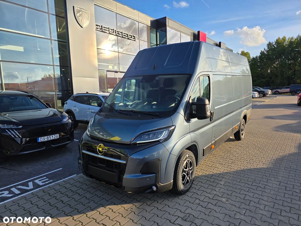 Opel Movano - 1