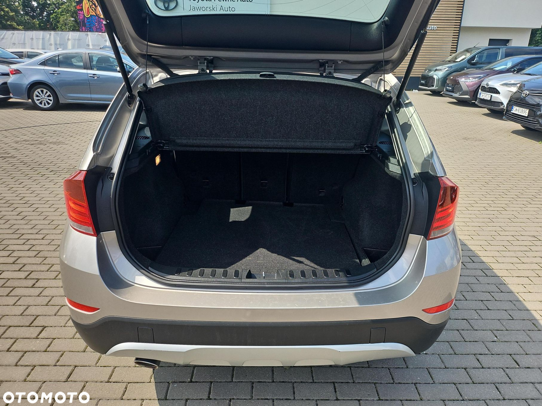 BMW X1 sDrive18d - 12