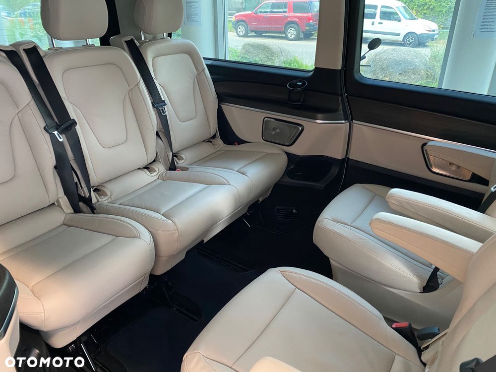 Mercedes-Benz Klasa V 300 d 4-Matic 9G-Tronic Avantgarde (d³ugi) - 30