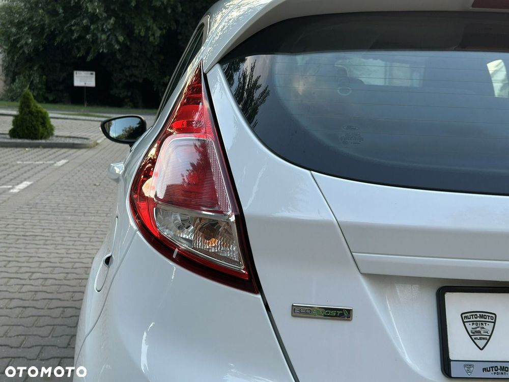 Ford Fiesta - 38