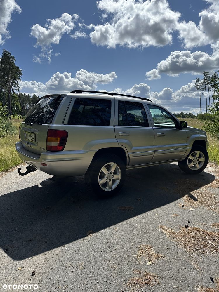 Jeep Grand Cherokee - 4