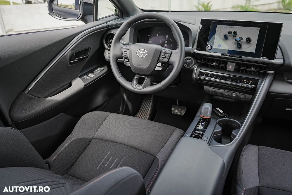 Toyota C-HR 1.8 HSD 122 CP 4x2 CVT Core - 8