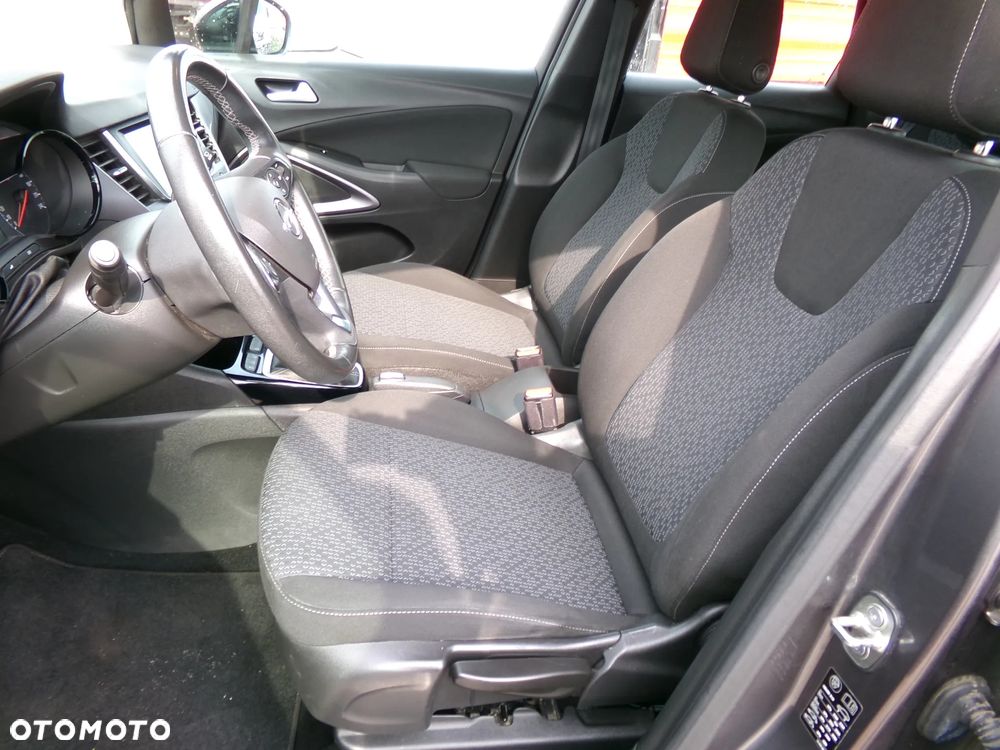 Opel Crossland X - 10