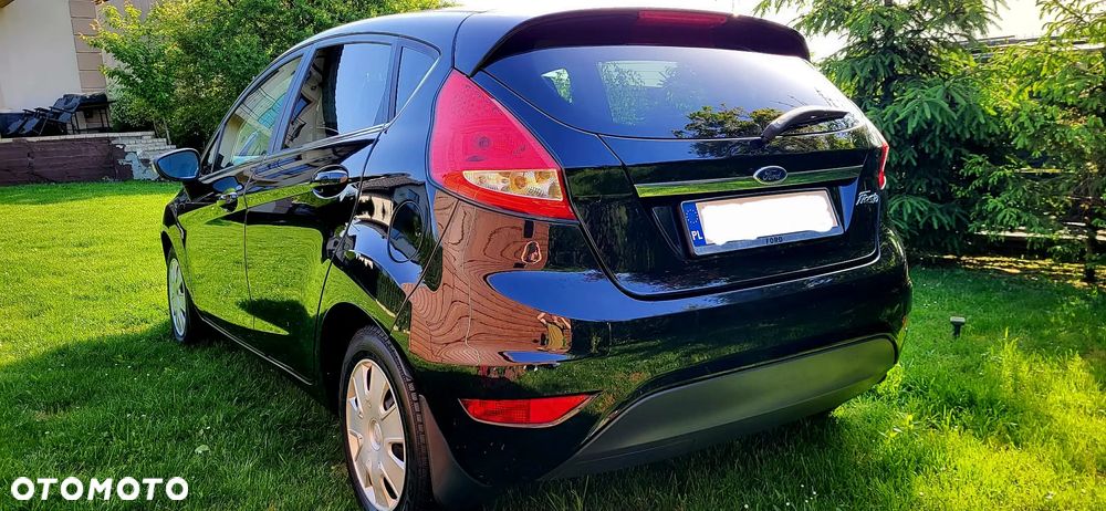 Ford Fiesta 1.6 Titanium EU5 - 9