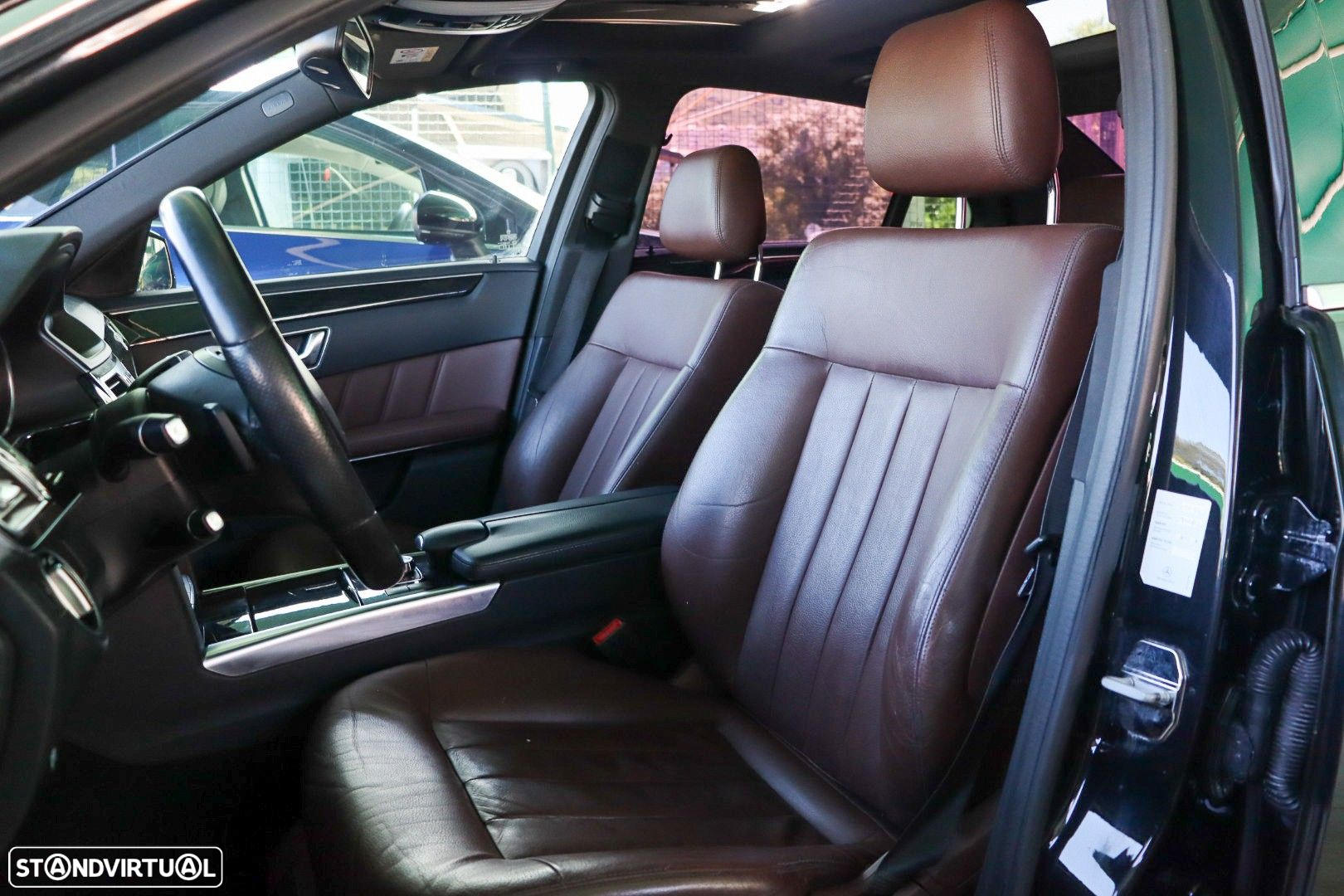 Mercedes-Benz E 300 Bluetec Hybrid Avantgarde - 8