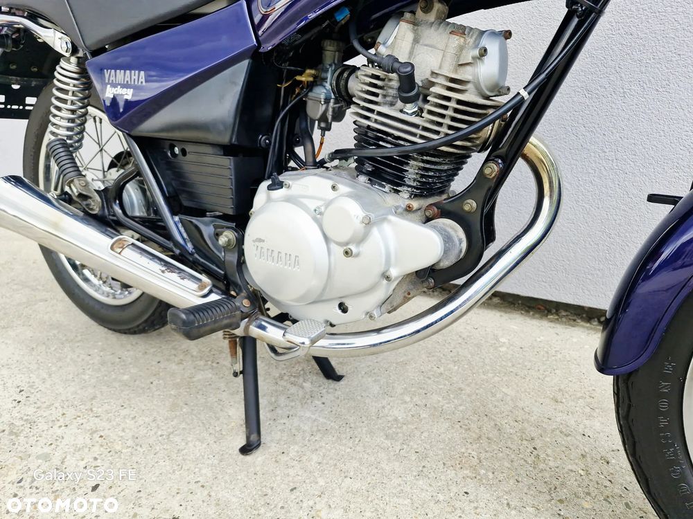 Yamaha SR - 25