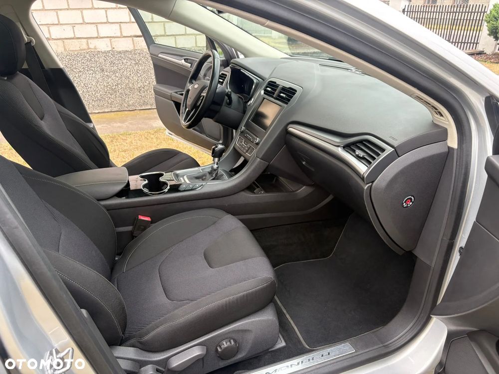 Ford Mondeo 2.0 TDCi Titanium - 19