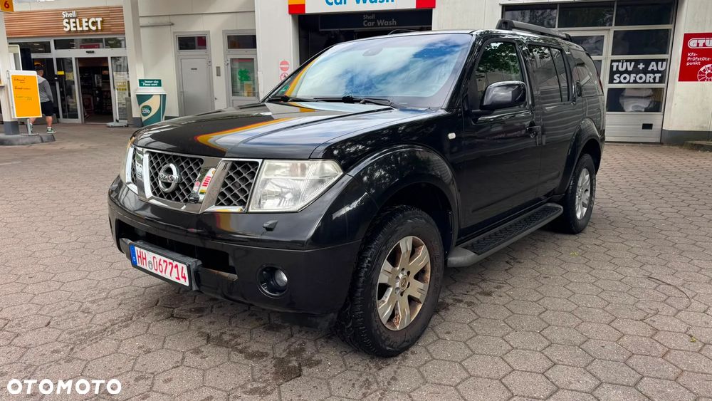 Nissan Pathfinder 2.5 DCi Elegance - 38