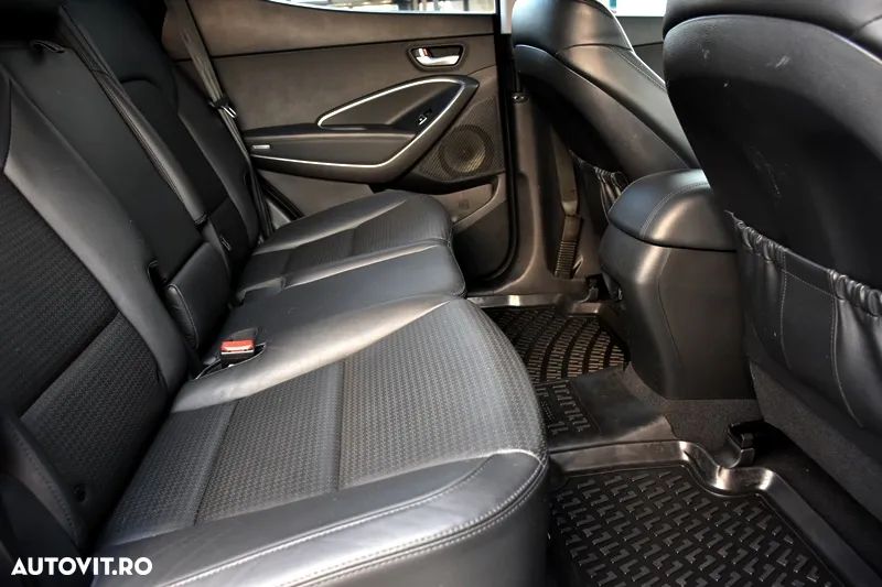 Hyundai Santa Fe 2.2 CRDi 4WD Automatik Style - 16