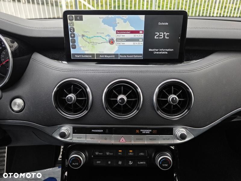 Kia Stinger 2.0 T-GDI GT Line - 10