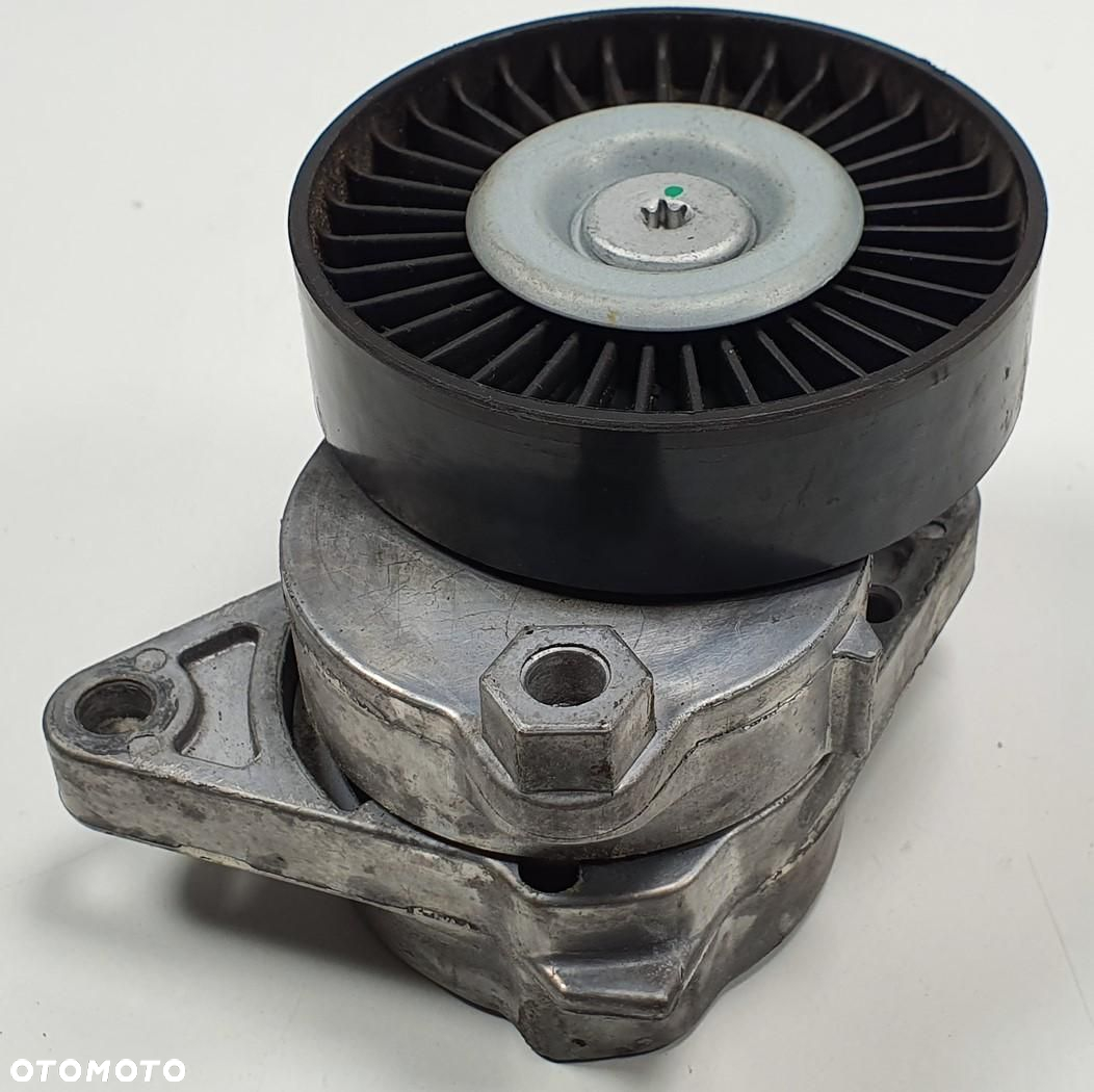 NAPINACZ PASKA MERCEDES ML W163 4.3 V8 - 3