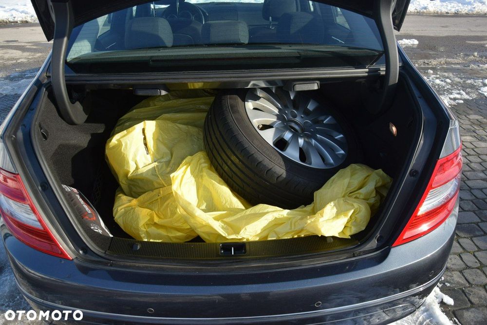 Mercedes-Benz Klasa C - 35