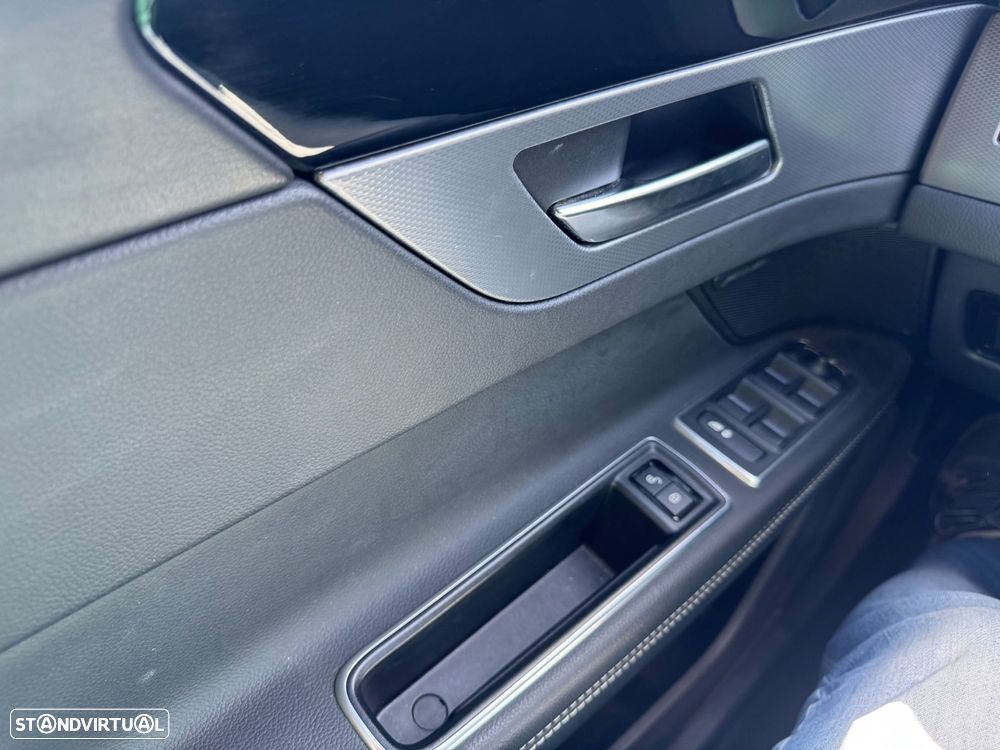 Jaguar XF 20d Aut. R-Sport - 18