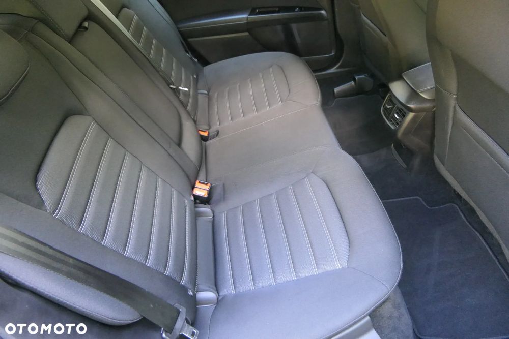 Ford Mondeo 2.0 Ti-VCT Titanium - 28