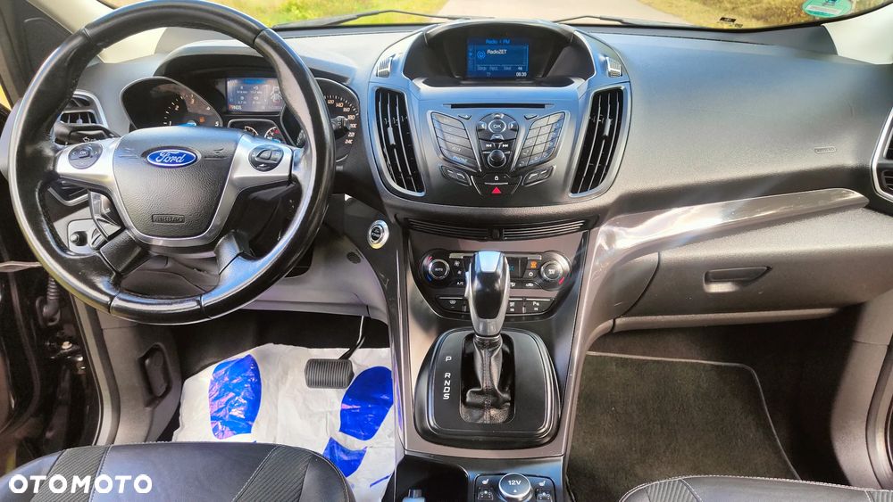 Ford Kuga - 27