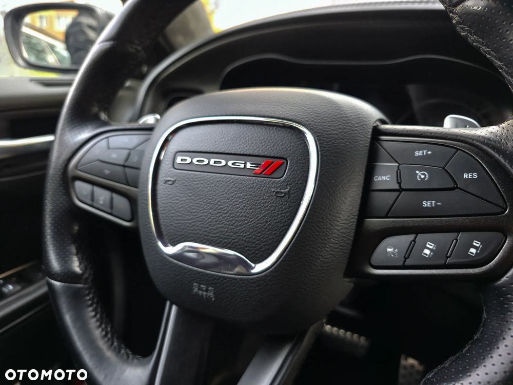 Dodge Charger 5.7 R/T Daytona - 23