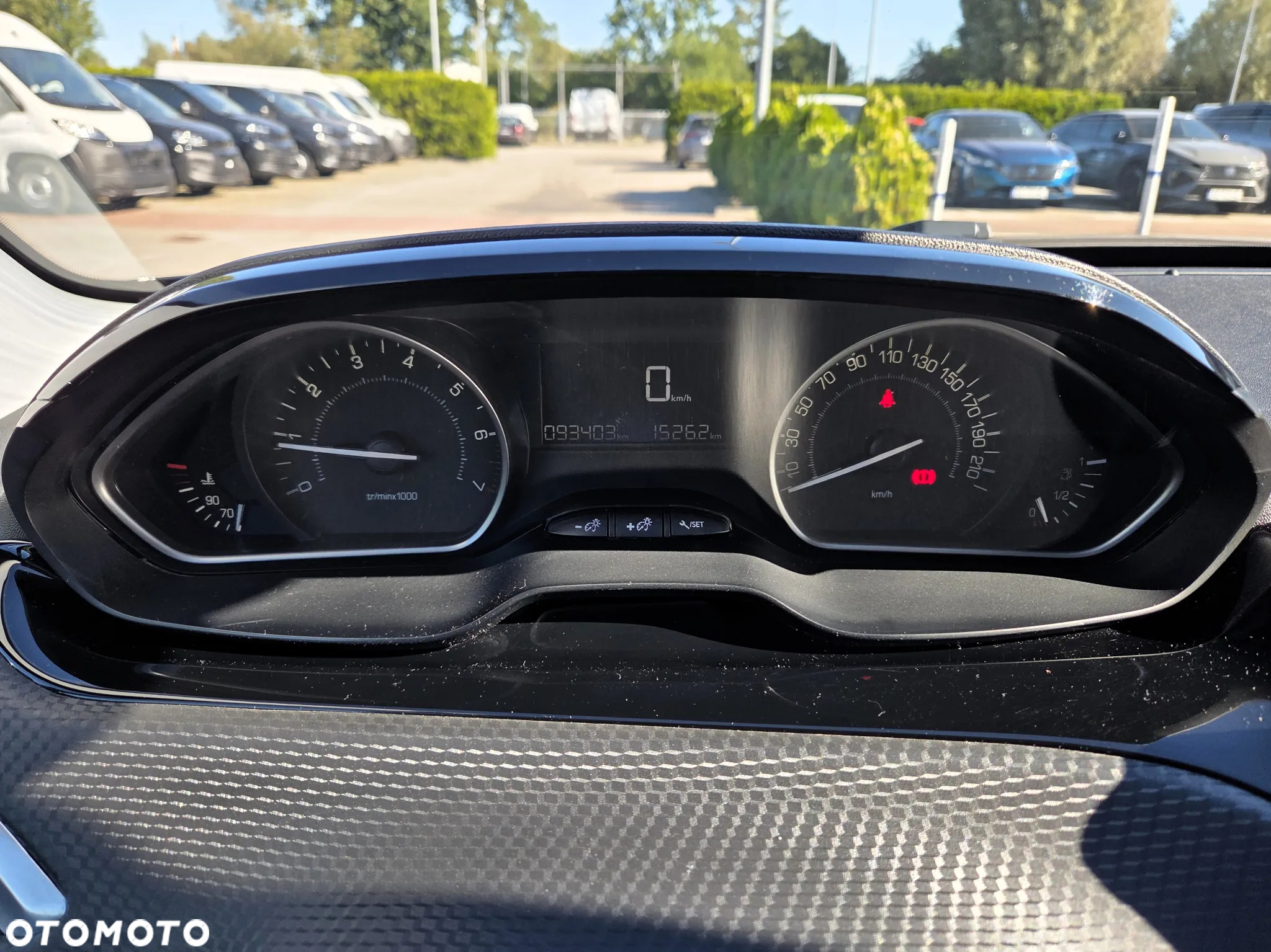 Peugeot 2008 1.2 Pure Tech Style S&S - 15