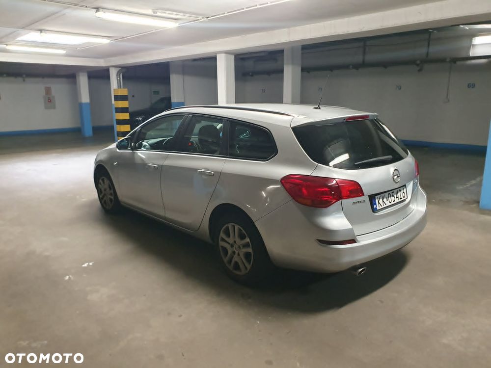 Opel Astra - 14