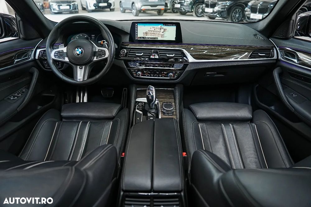 BMW Seria 5 530i xDrive Aut. - 4