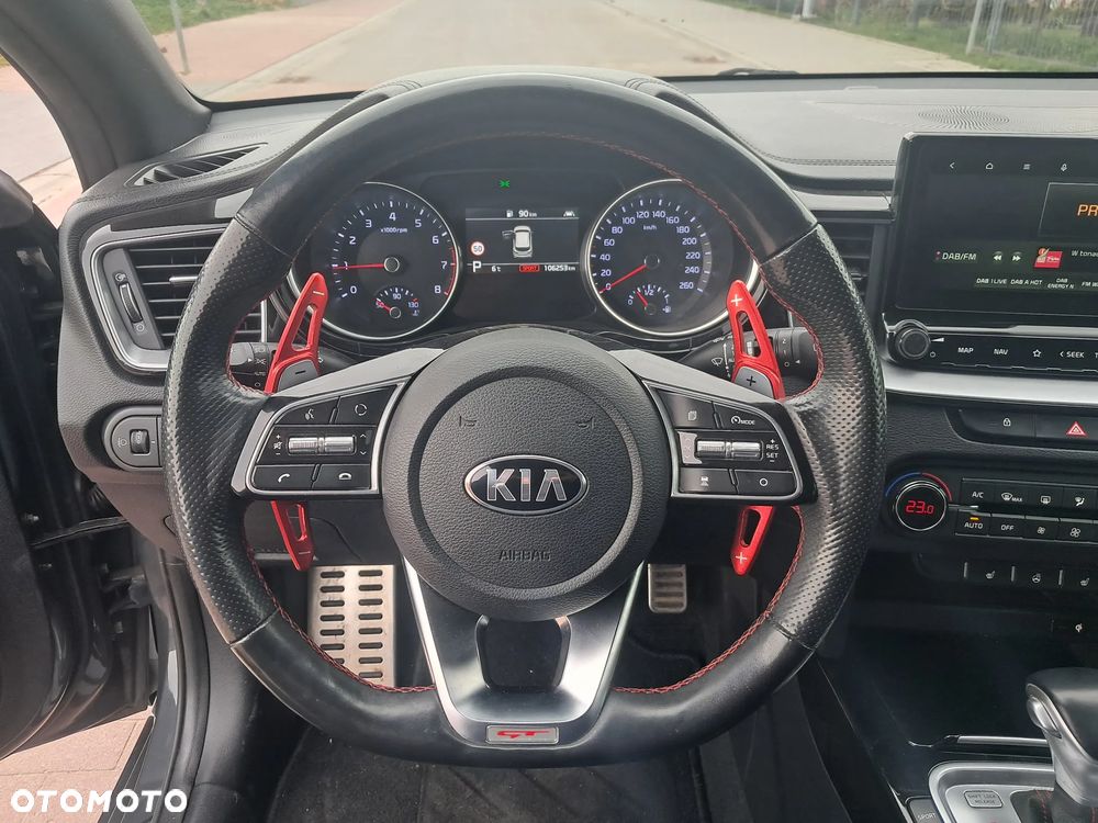 Kia ProCeed 1.6 T-GDI DCT7 OPF GT - 17