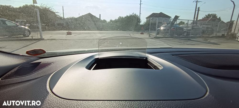 Renault Megane ENERGY dCi 110 EDC BOSE EDITION - 11