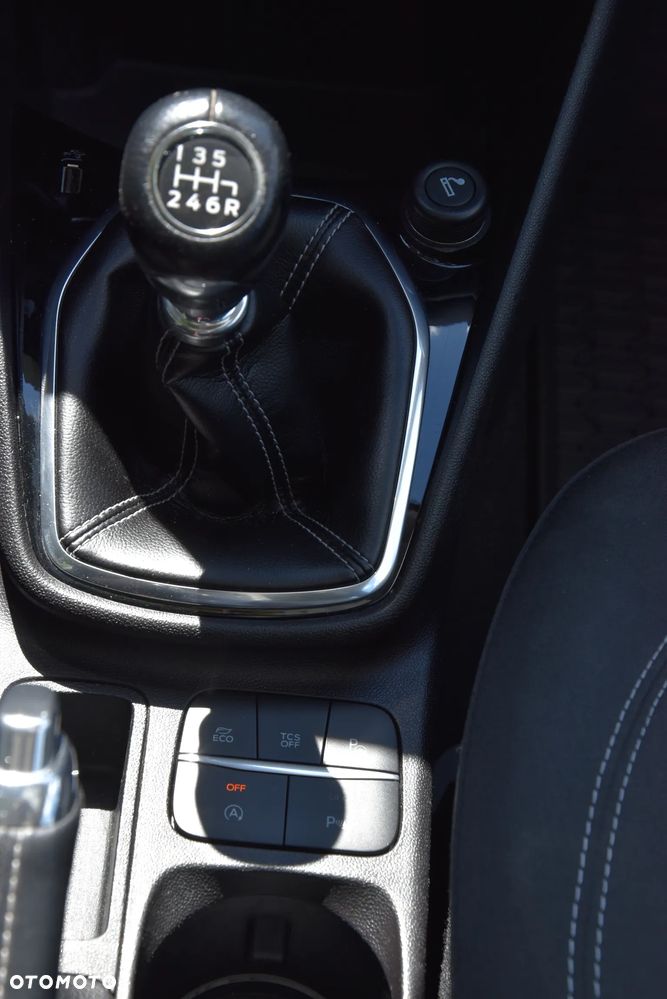 Ford Fiesta 1.0 EcoBoost Titanium - 22