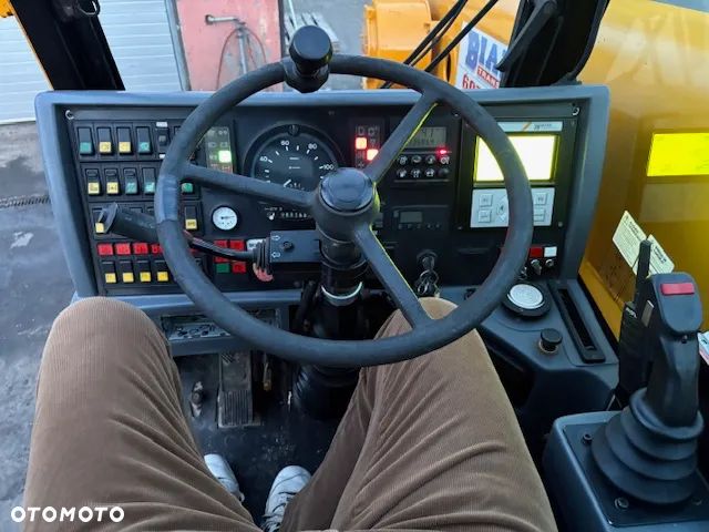 Demag AC30 CITY - 3