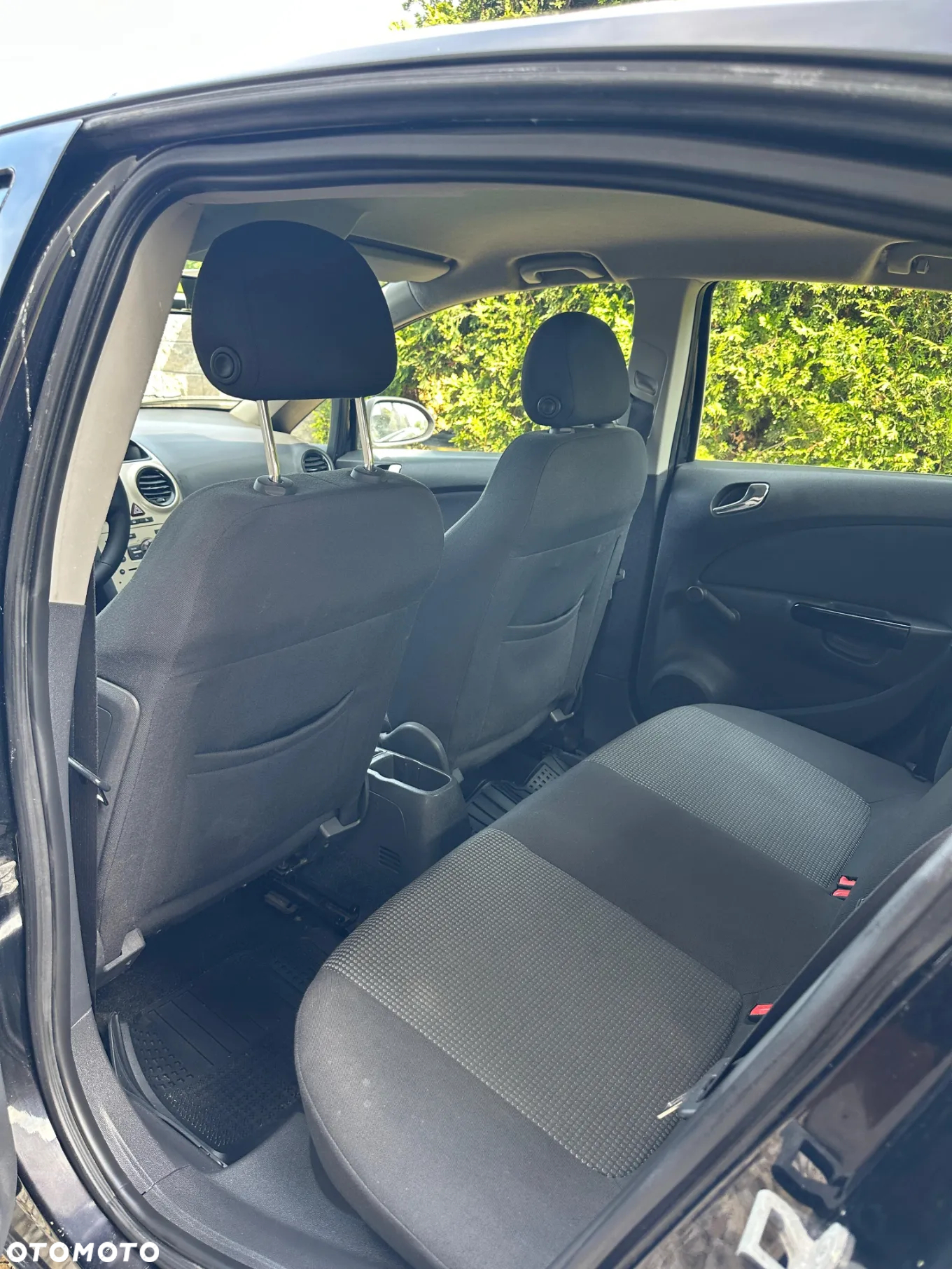 Opel Corsa - 10
