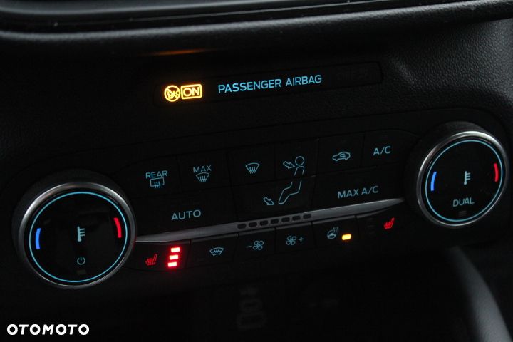 Ford Kuga 2.5 FHEV AWD ST-Line - 18