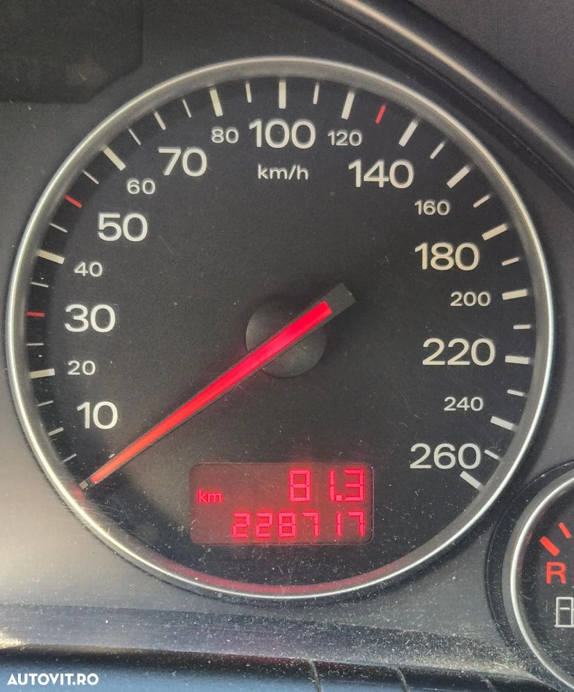 Audi A4 Limuzina 1.9 TDI - 5