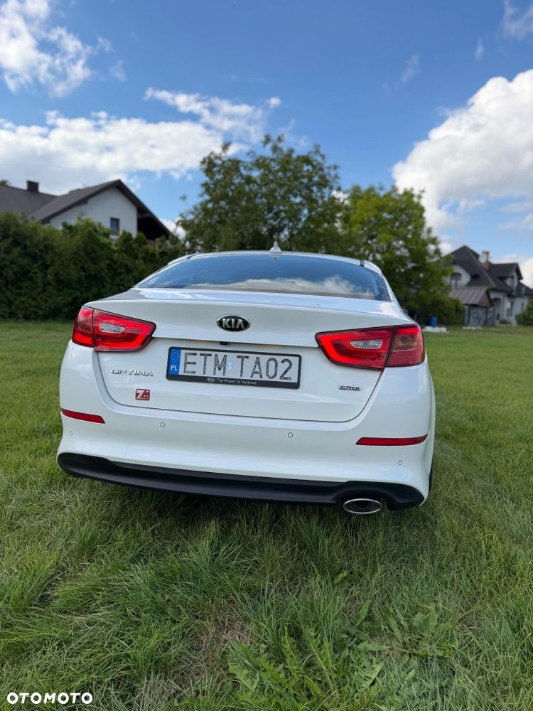 Kia Optima - 2