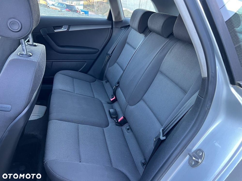 Audi A3 Sportback 1.6 TDI DPF S line Sportpaket - 21