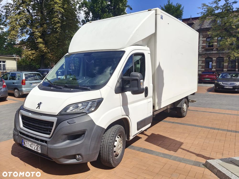 Peugeot BOXER winda 750 kg kontener 4,10-2,10-2,20