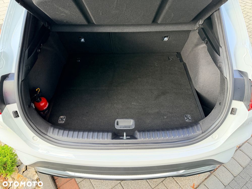 Kia XCeed 1.5 T-GDI M - 11