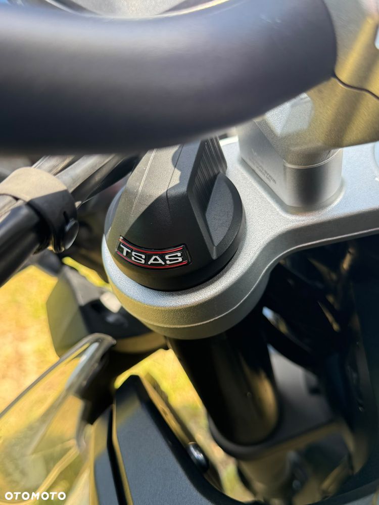 Triumph Tiger - 15