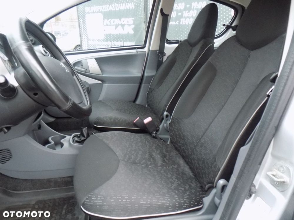 Peugeot 107 - 6