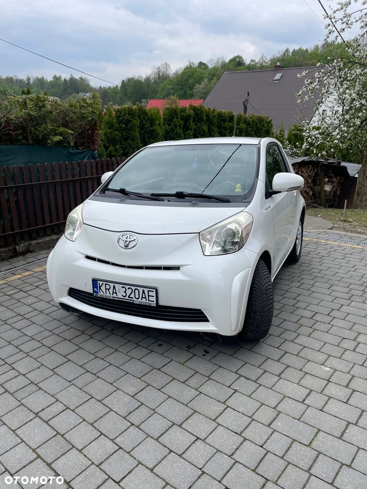 Toyota iQ 1.0 Luna - 1