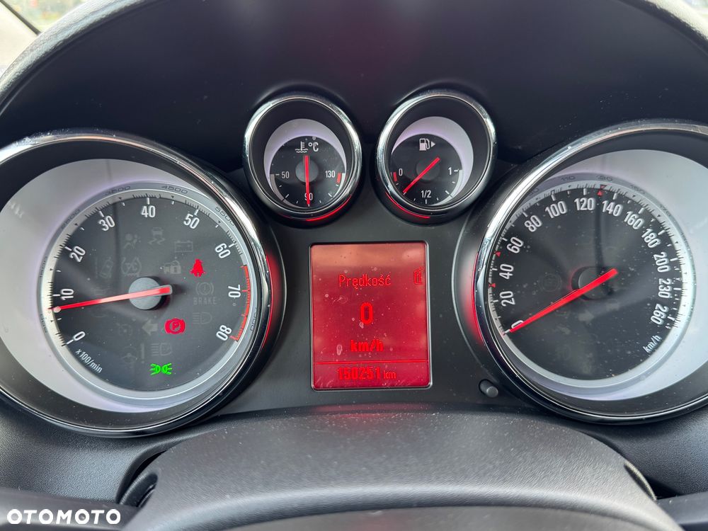Opel Astra 1.4 T Cosmo S&S - 28