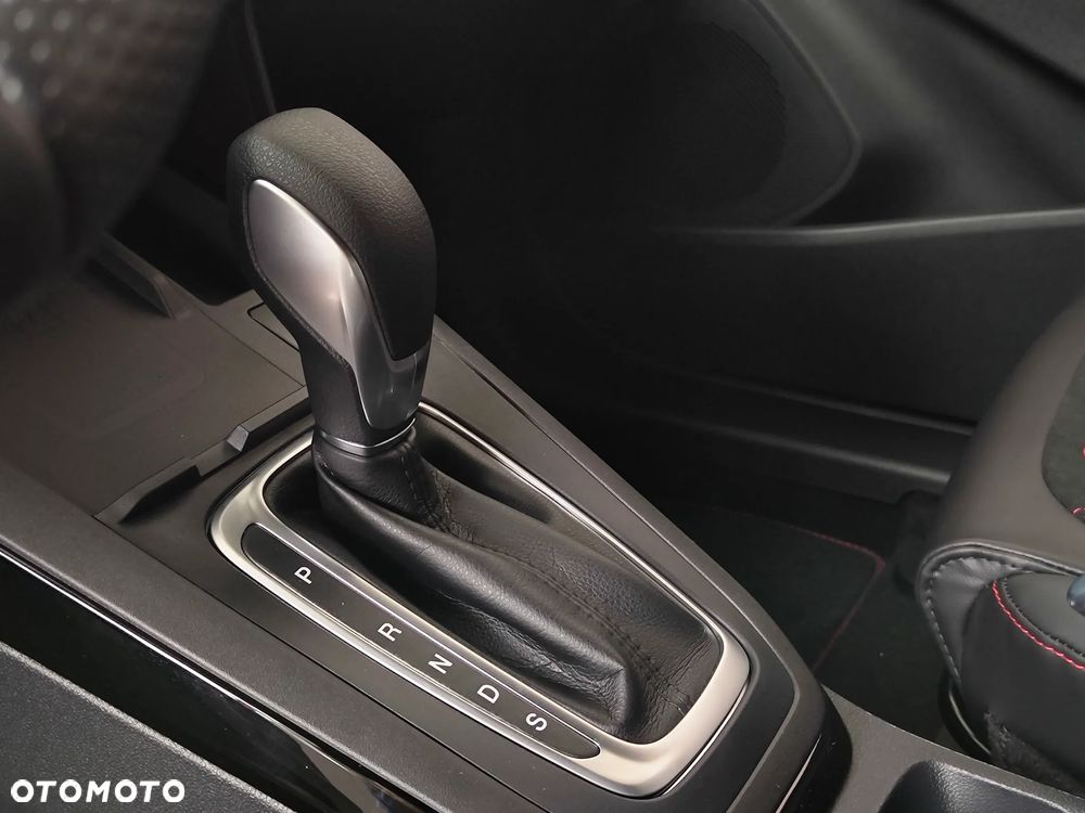 Ford Puma 1.0 EcoBoost mHEV ST-Line X PowerShift - 9