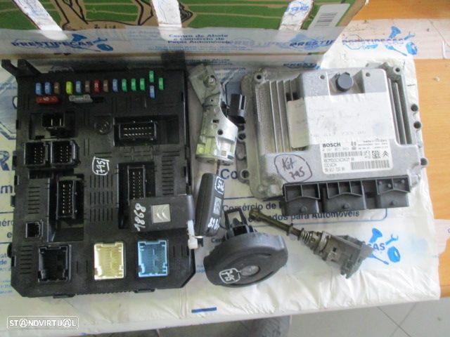 Centralina 9661773380 0281011863 CITROEN C4 2006 1.6 HDI KIT BOSCH - 1