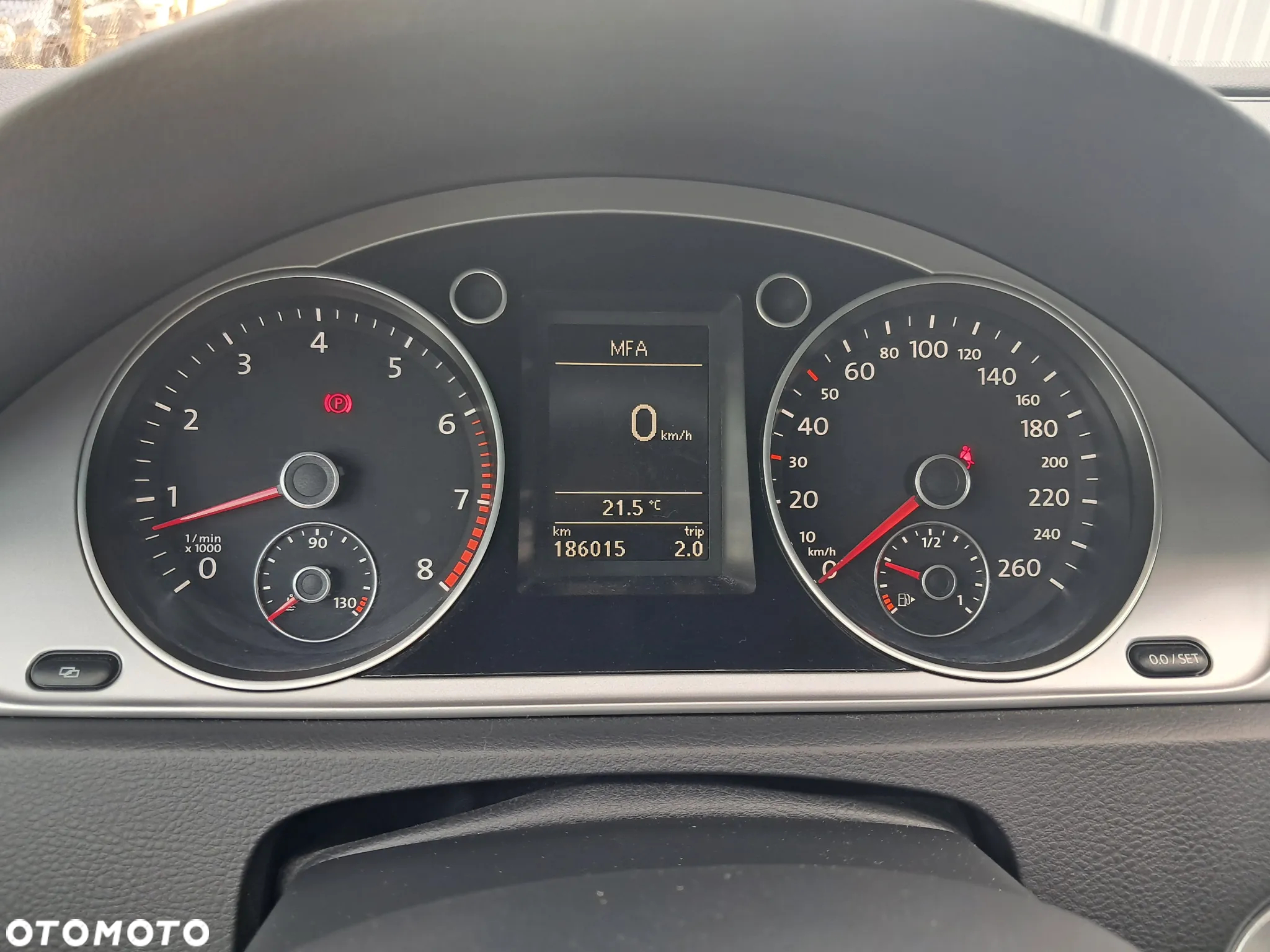 Volkswagen Passat 1.4 TSI BMT Comfortline - 6