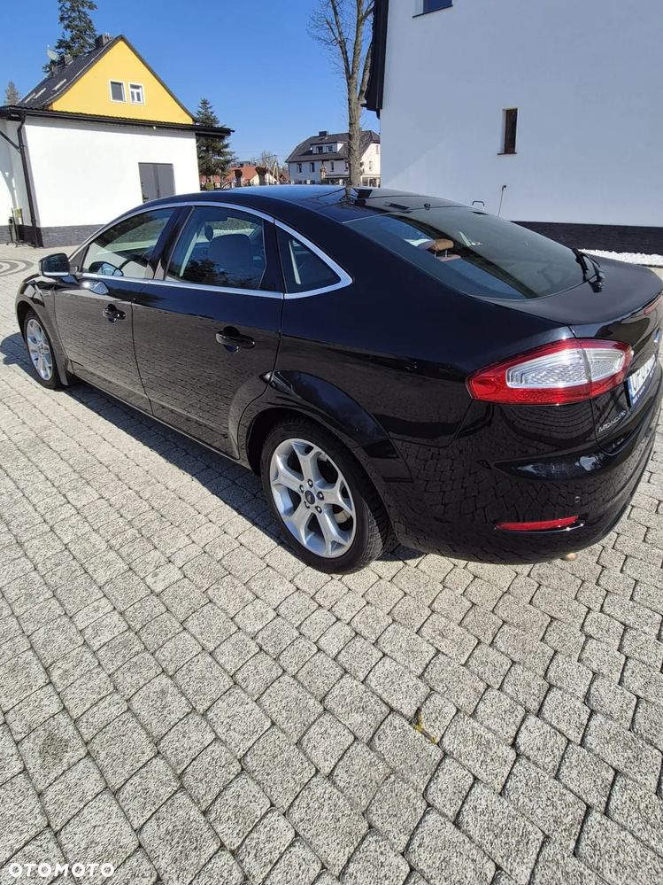 Ford Mondeo 2011 photo 2