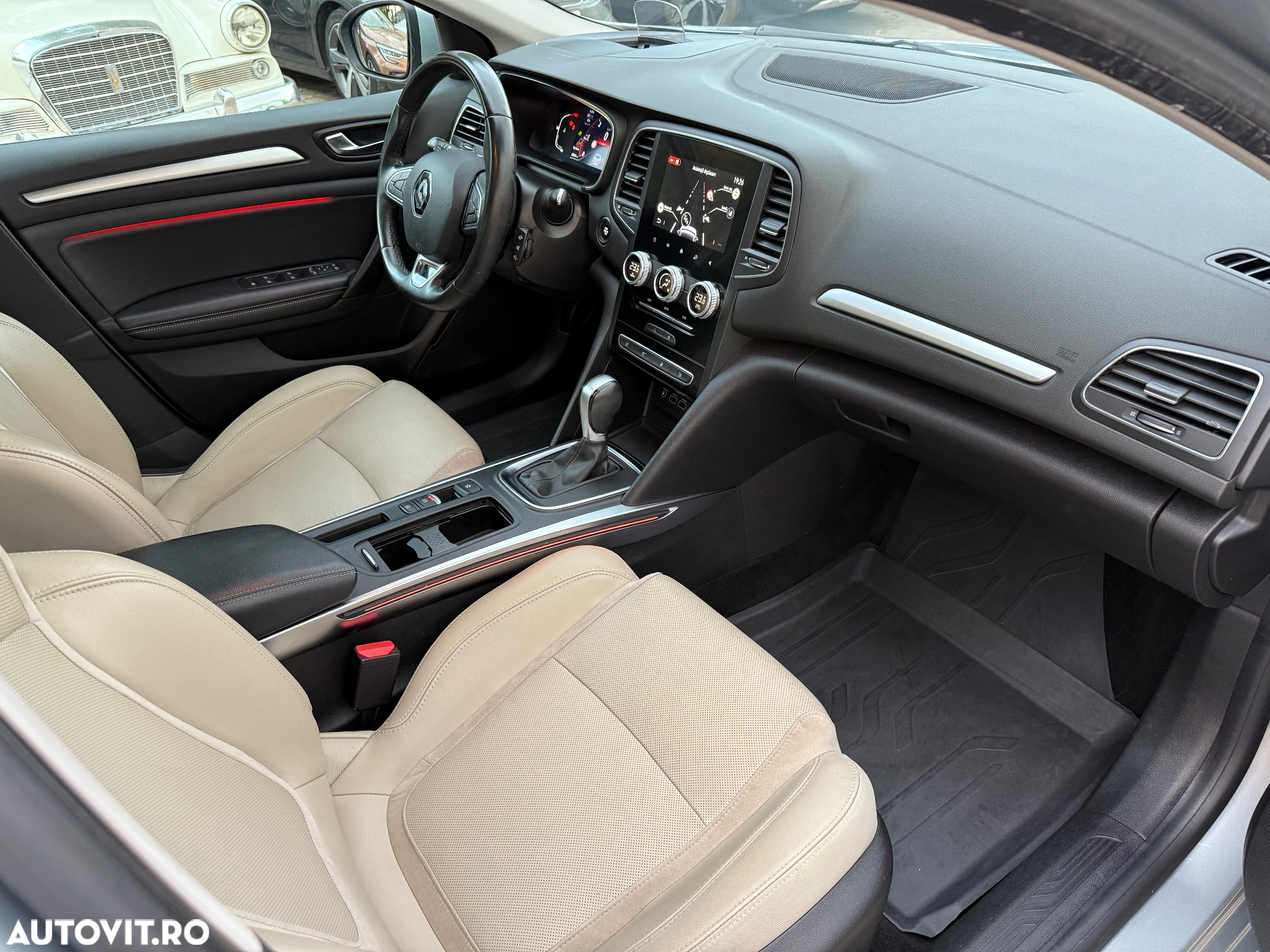 Renault Megane Blue dCi 116 EDC Intens - 24