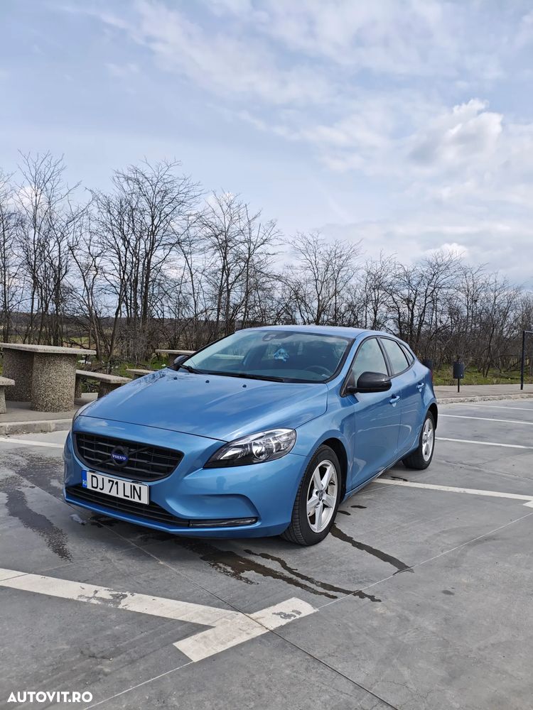 Volvo V40 D2 - 1