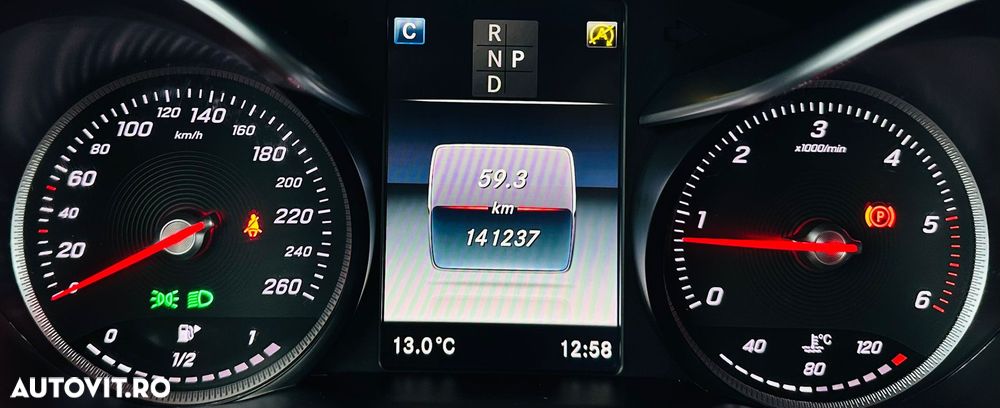 Mercedes-Benz GLC - 31