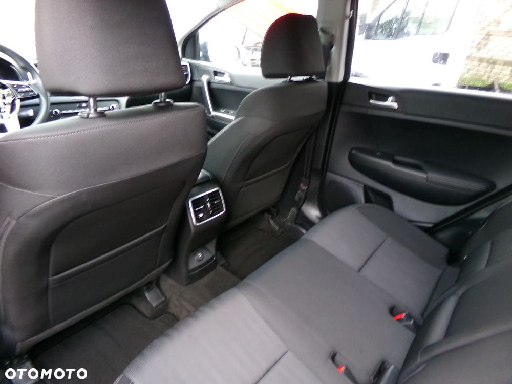 Kia Sportage - 15