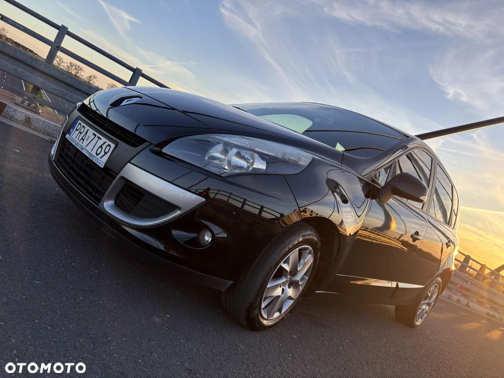 Renault Scenic - 15
